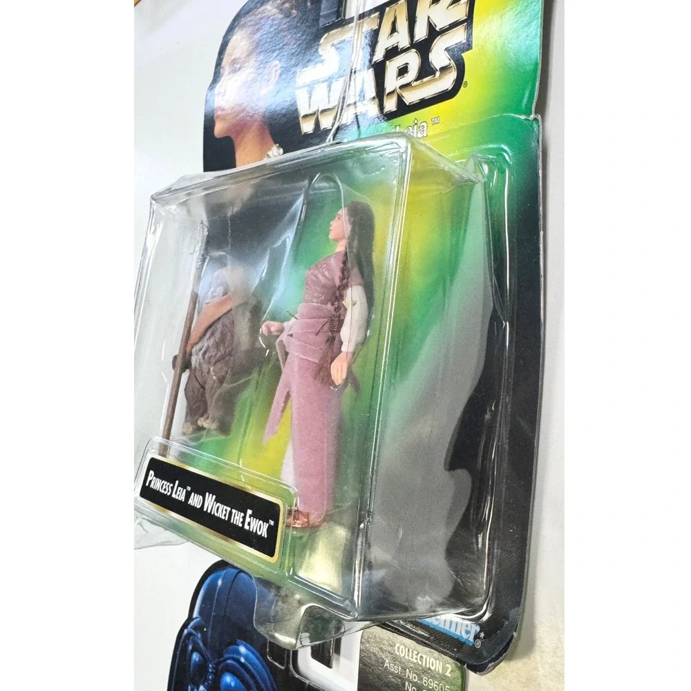 Star Wars Action Figures Princess Leia Wicket Stormtrooper, medic Droid, Yake,